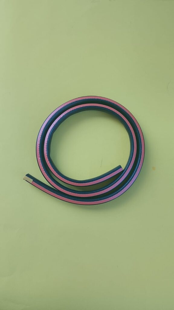 CM255506 – GUARNIZIONE ADESIVA N°3